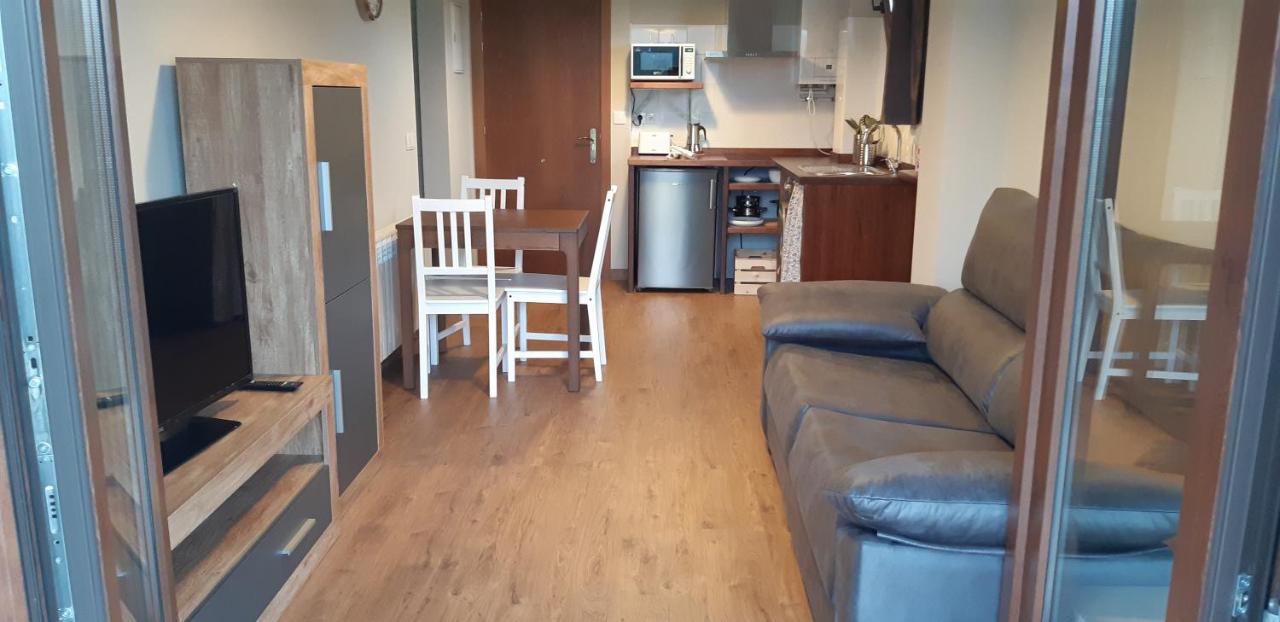 La Mediana Del Sella Aparthotel Ribadesella Bagian luar foto
